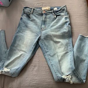 Garage Skinny Jeans